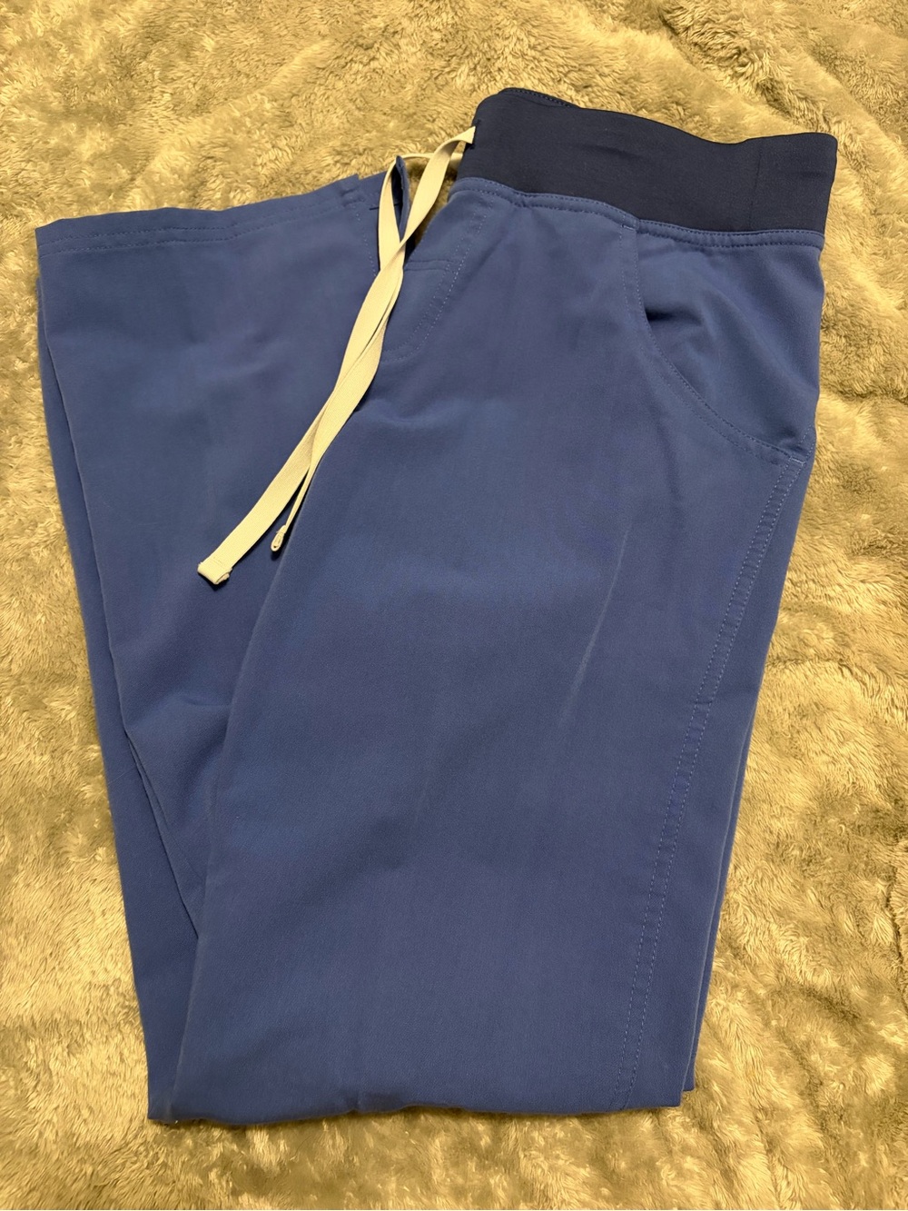 FIGS Blue Scrub Set - Picture 3 of 3